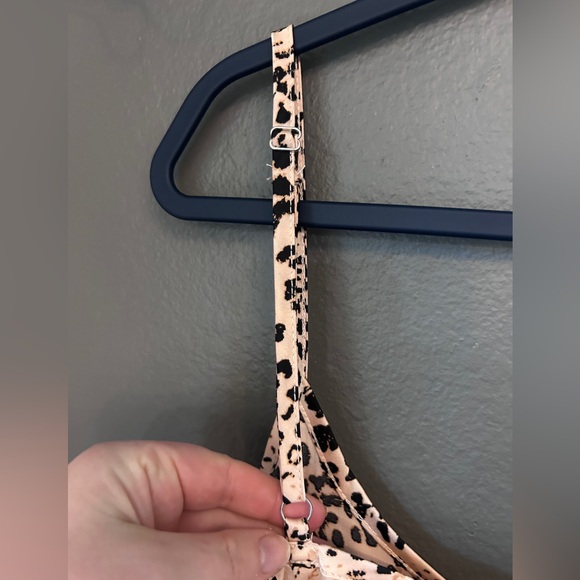 Forever 21 Plus Leopard Print Adjustable Strap Tank Top NWT - Picture 10 of 11